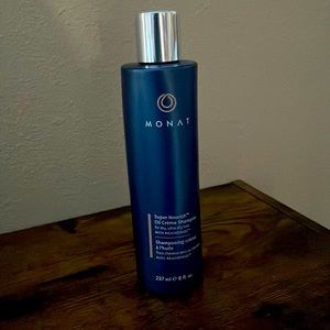 Monat Super Nourish Oil Crème Shampoo 8oz.